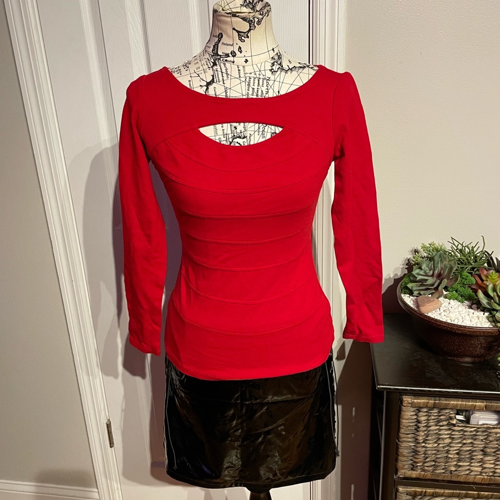 Cache Vintage y2k Tailored Paneled Patch Keyhole Cutout long sleeve Red Blouse M